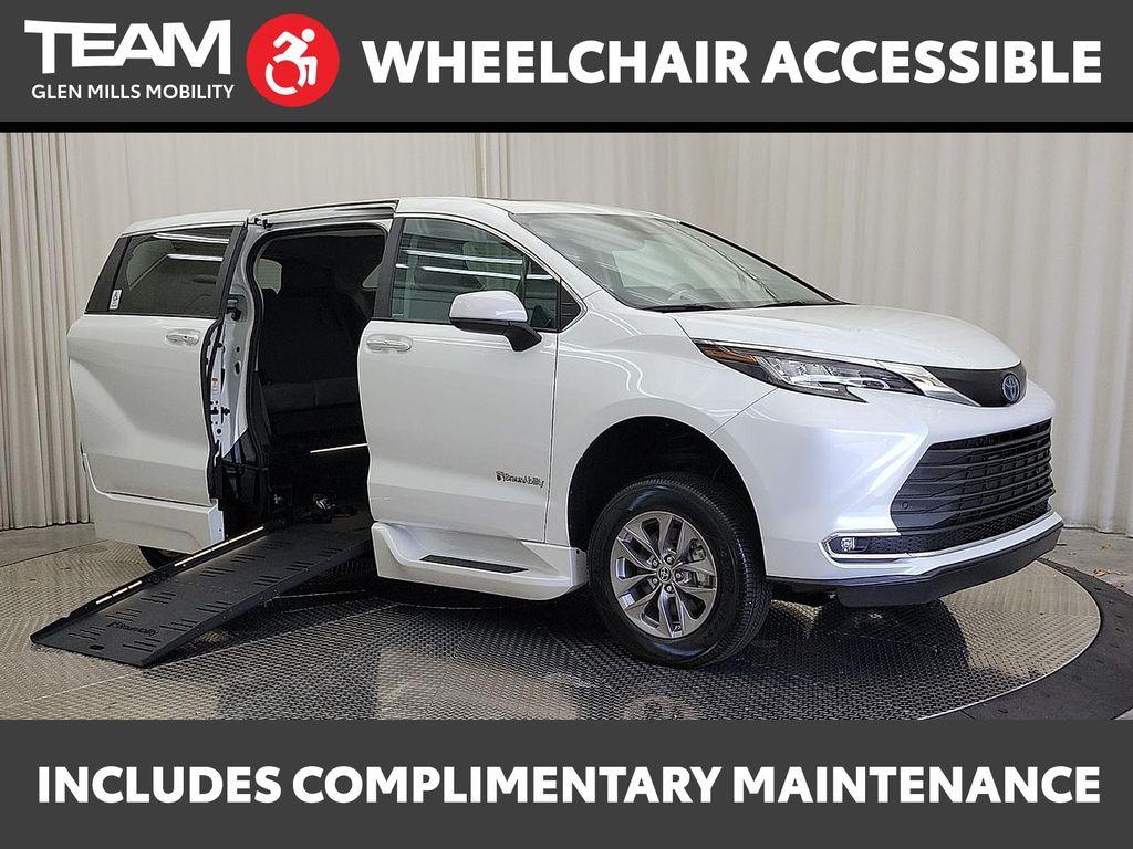 used 2022 Toyota Sienna car, priced at $78,500