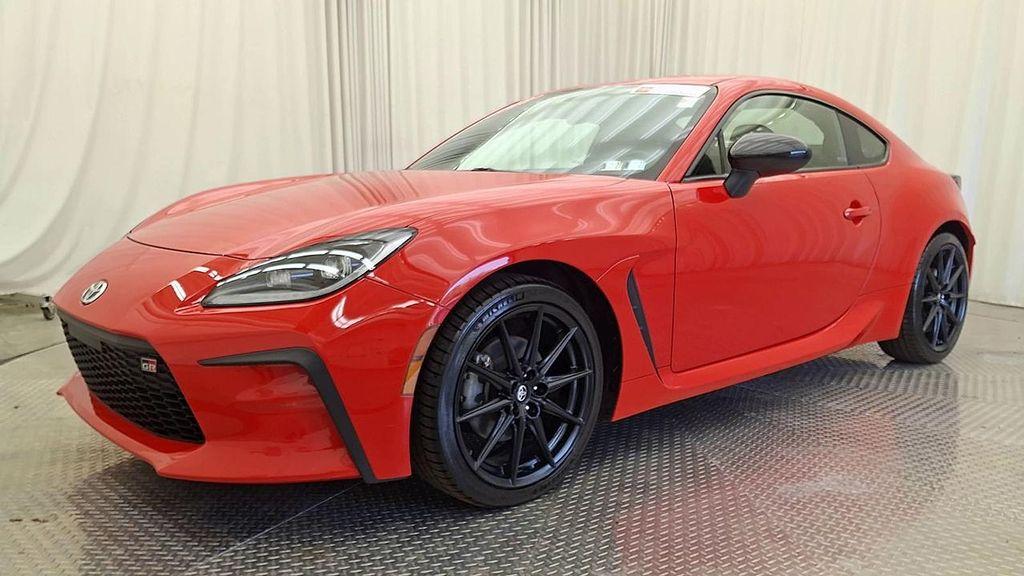 used 2023 Toyota GR86 car, priced at $28,784