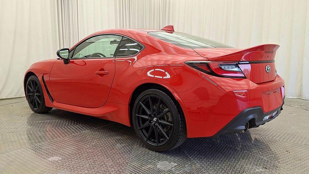 used 2023 Toyota GR86 car, priced at $28,784