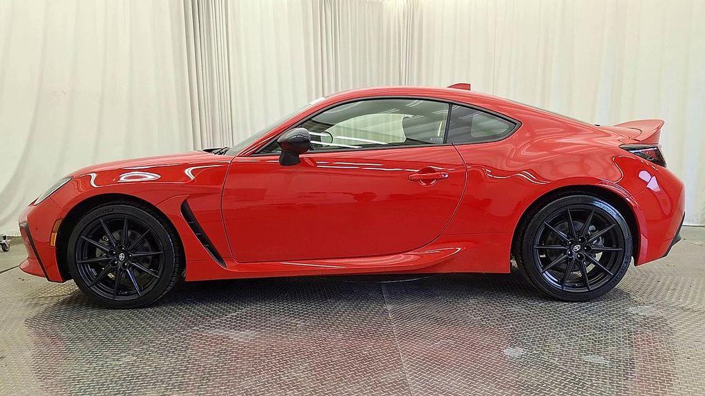 used 2023 Toyota GR86 car, priced at $28,784