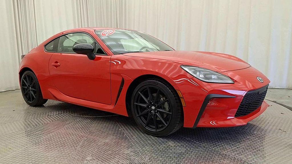 used 2023 Toyota GR86 car, priced at $28,784