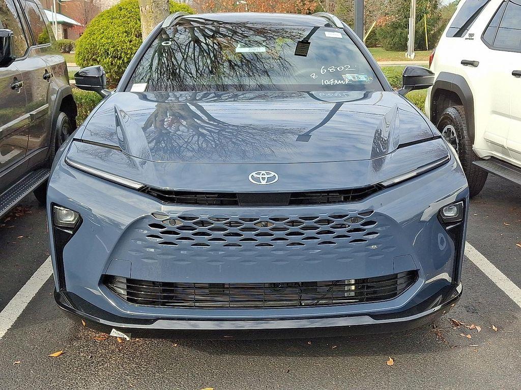 new 2025 Toyota Crown Signia car, priced at $48,317