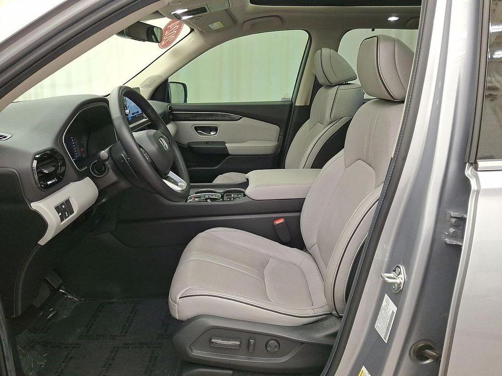 used 2024 Honda Pilot car, priced at $47,485