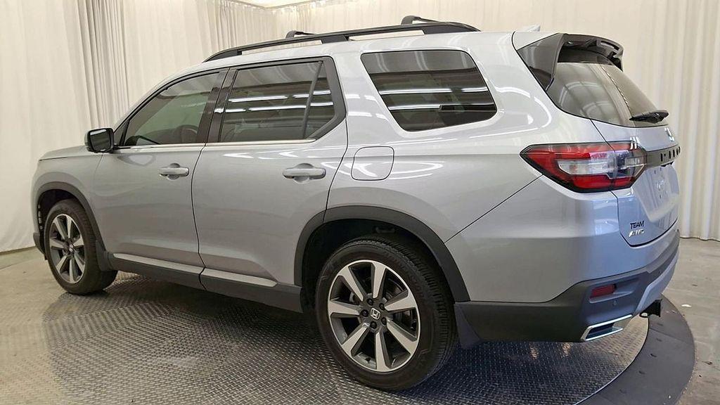 used 2024 Honda Pilot car, priced at $47,485