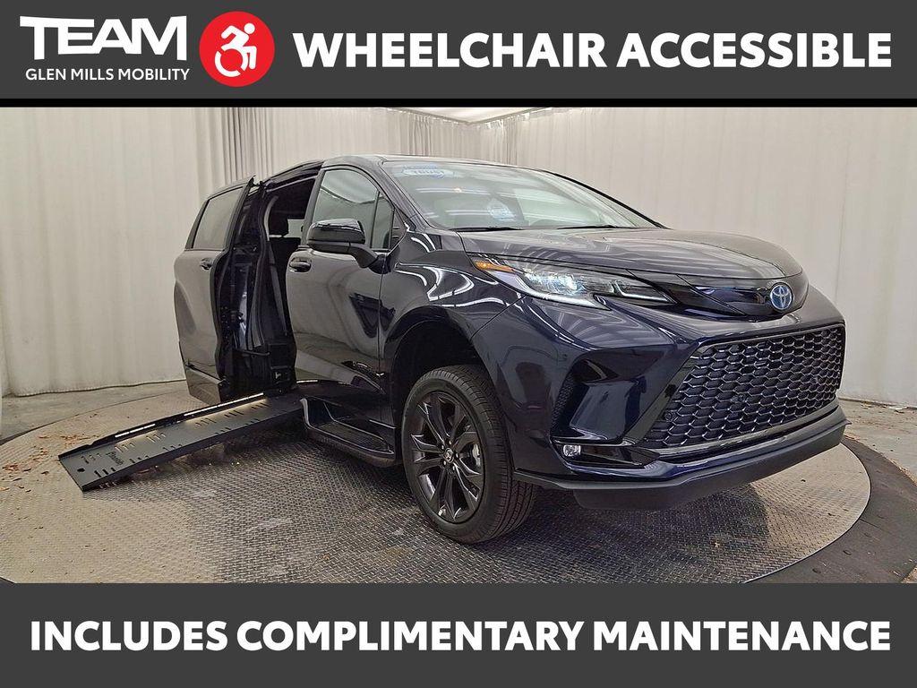 used 2025 Toyota Sienna car, priced at $96,500