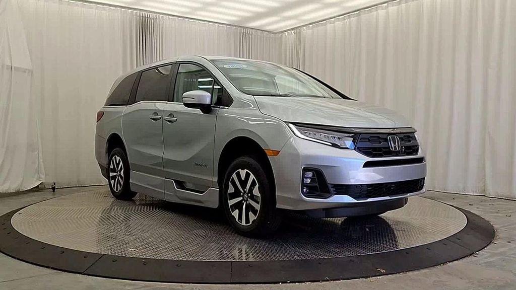 used 2025 Honda Odyssey car, priced at $85,500
