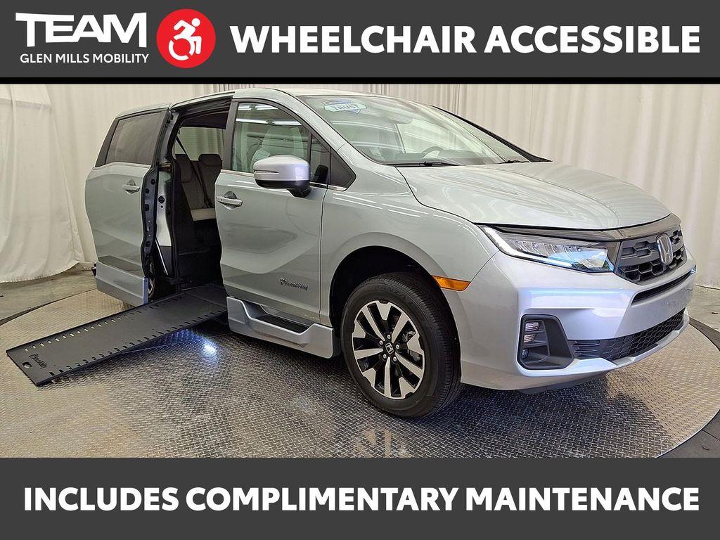 used 2025 Honda Odyssey car, priced at $85,500