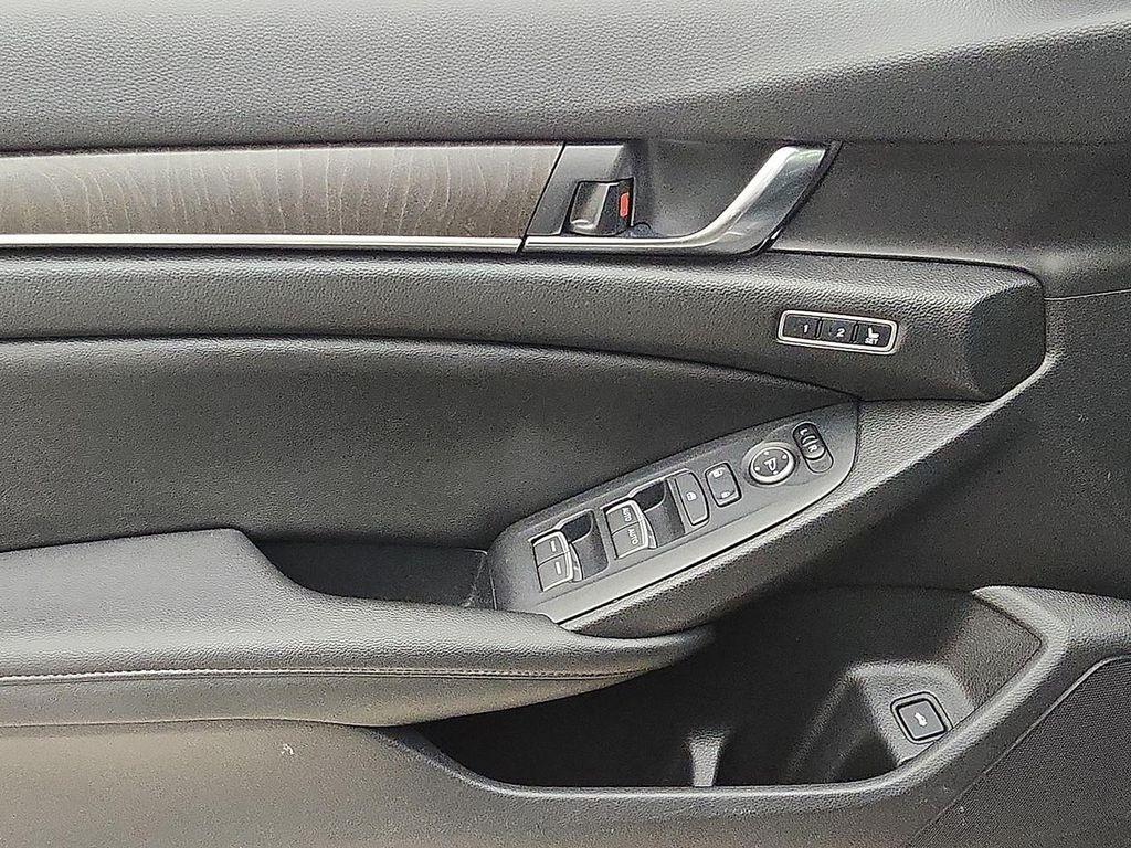 used 2019 Honda Accord Hybrid car, priced at $18,492