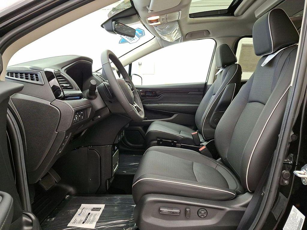 used 2025 Honda Odyssey car, priced at $93,500