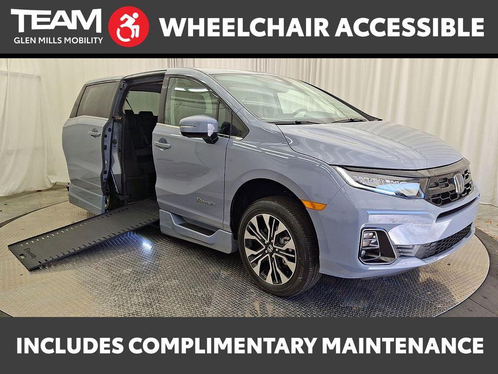 used 2025 Honda Odyssey car, priced at $92,990