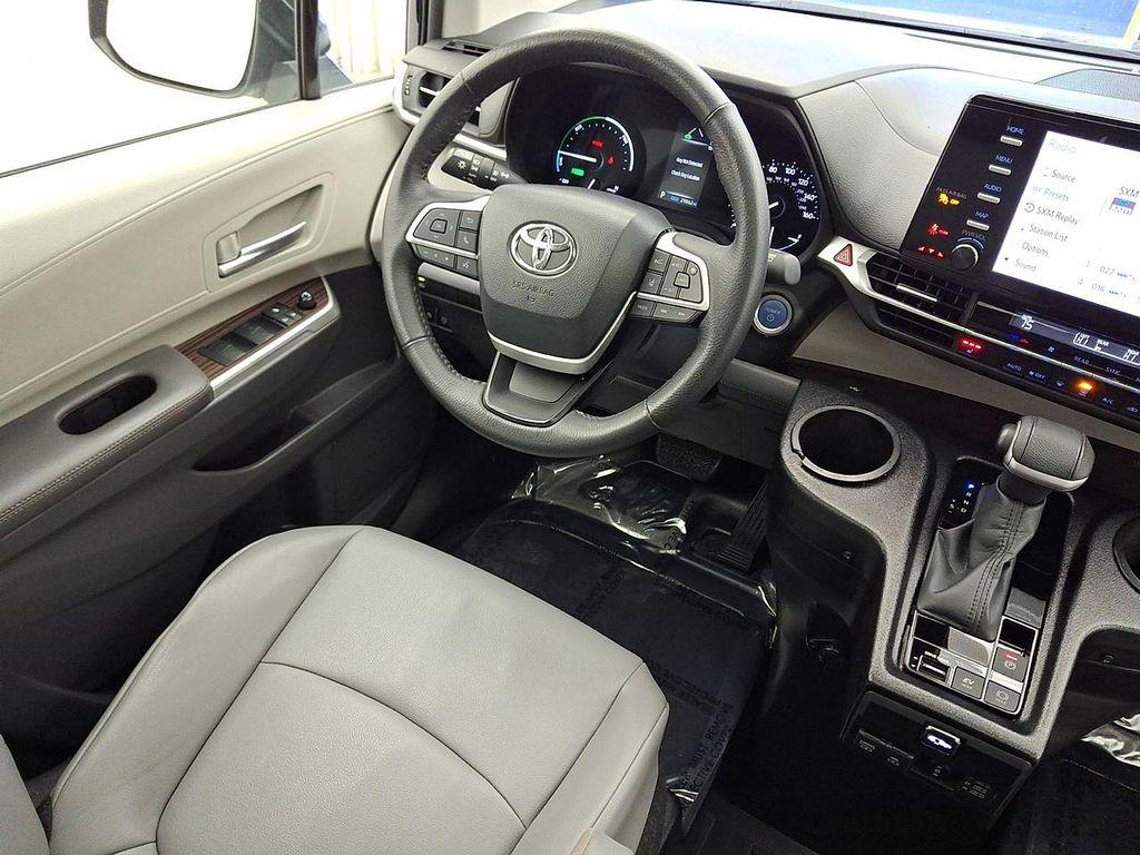used 2022 Toyota Sienna car, priced at $83,000