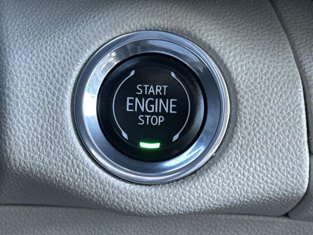 used 2021 Buick Envision car, priced at $22,300