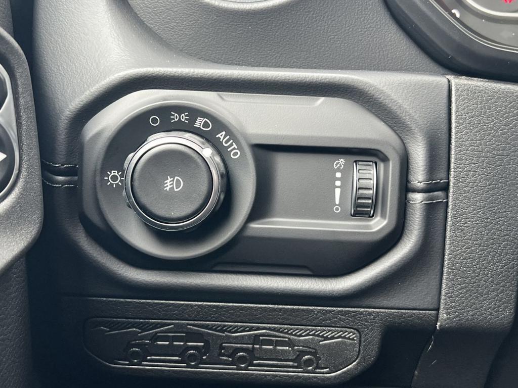 new 2026 Jeep Wrangler car, priced at $53,851