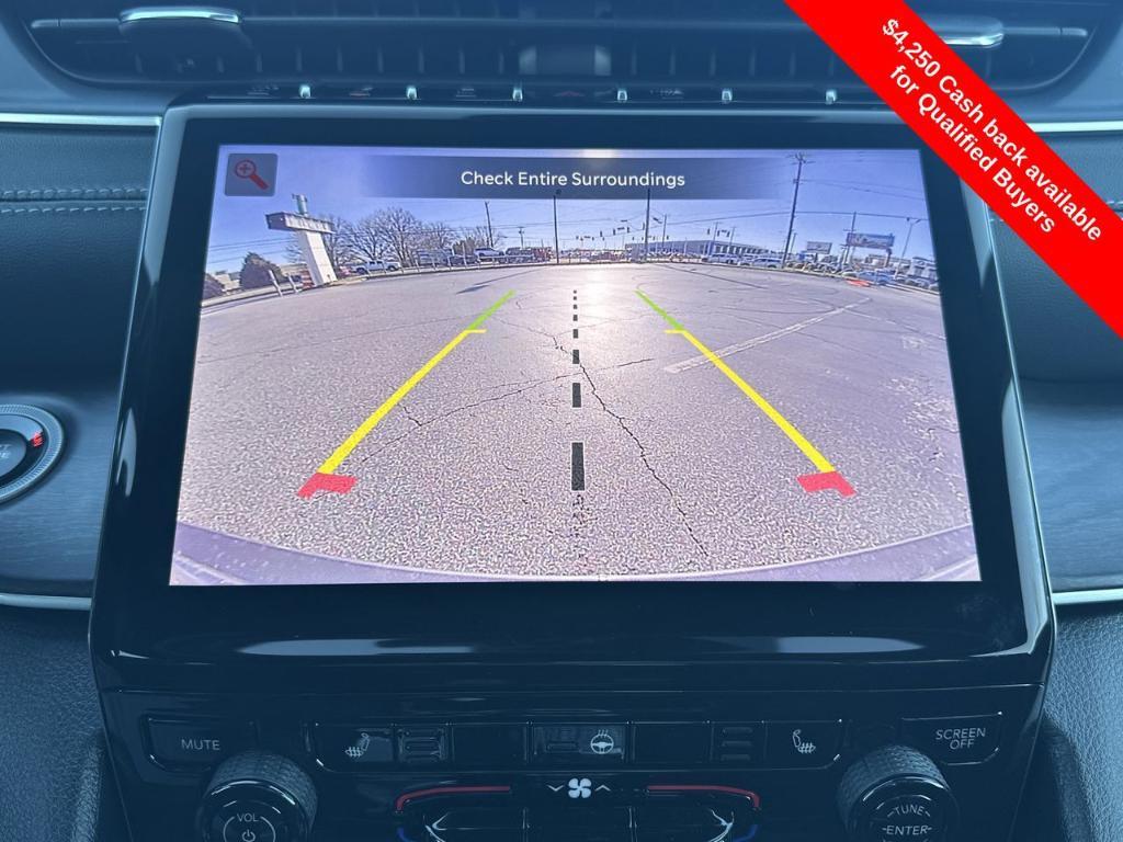 new 2025 Jeep Grand Cherokee car, priced at $45,541