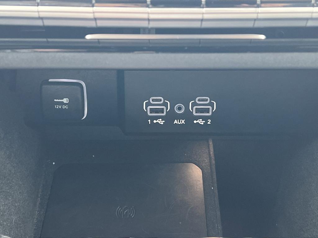 used 2024 Jeep Wagoneer L car, priced at $40,000