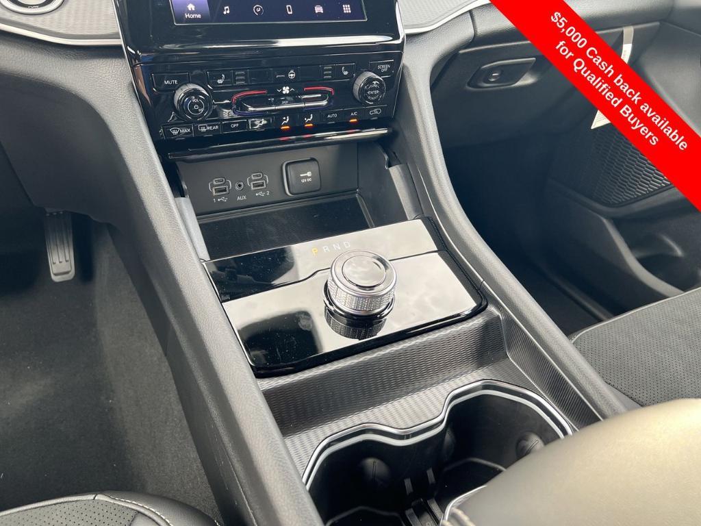 new 2025 Jeep Grand Cherokee L car, priced at $37,963
