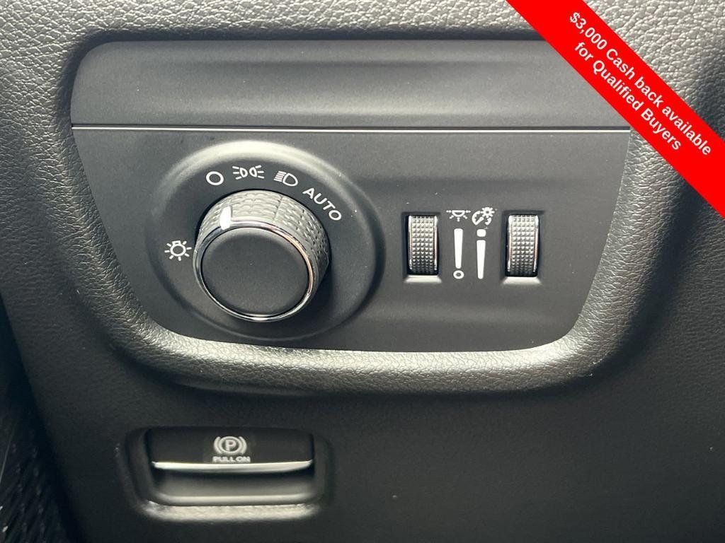 new 2025 Jeep Grand Cherokee L car, priced at $39,963