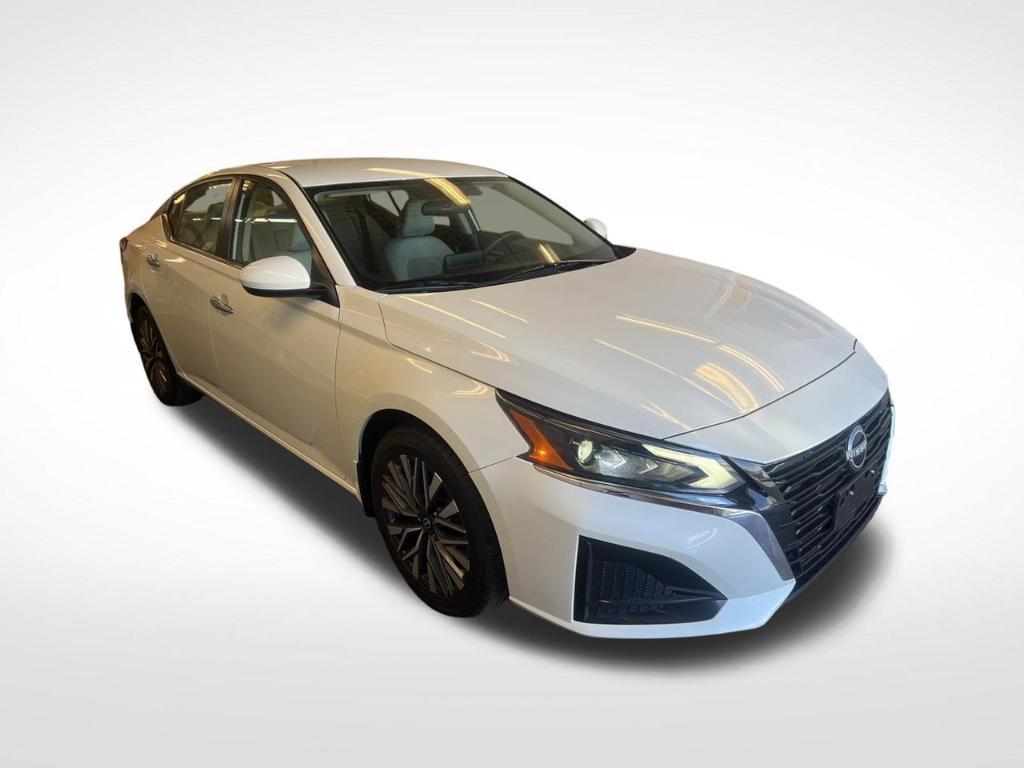 used 2023 Nissan Altima car, priced at $20,866