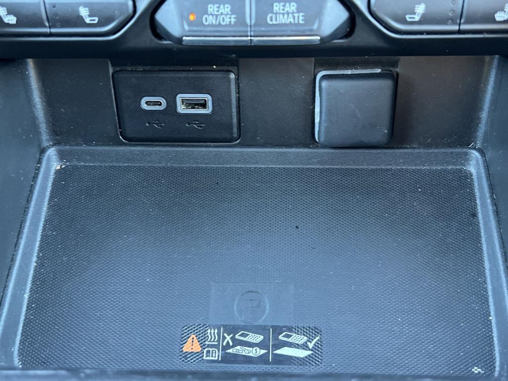 used 2023 Chevrolet Tahoe car, priced at $37,400