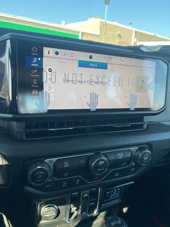 new 2026 Jeep Wrangler car, priced at $43,628