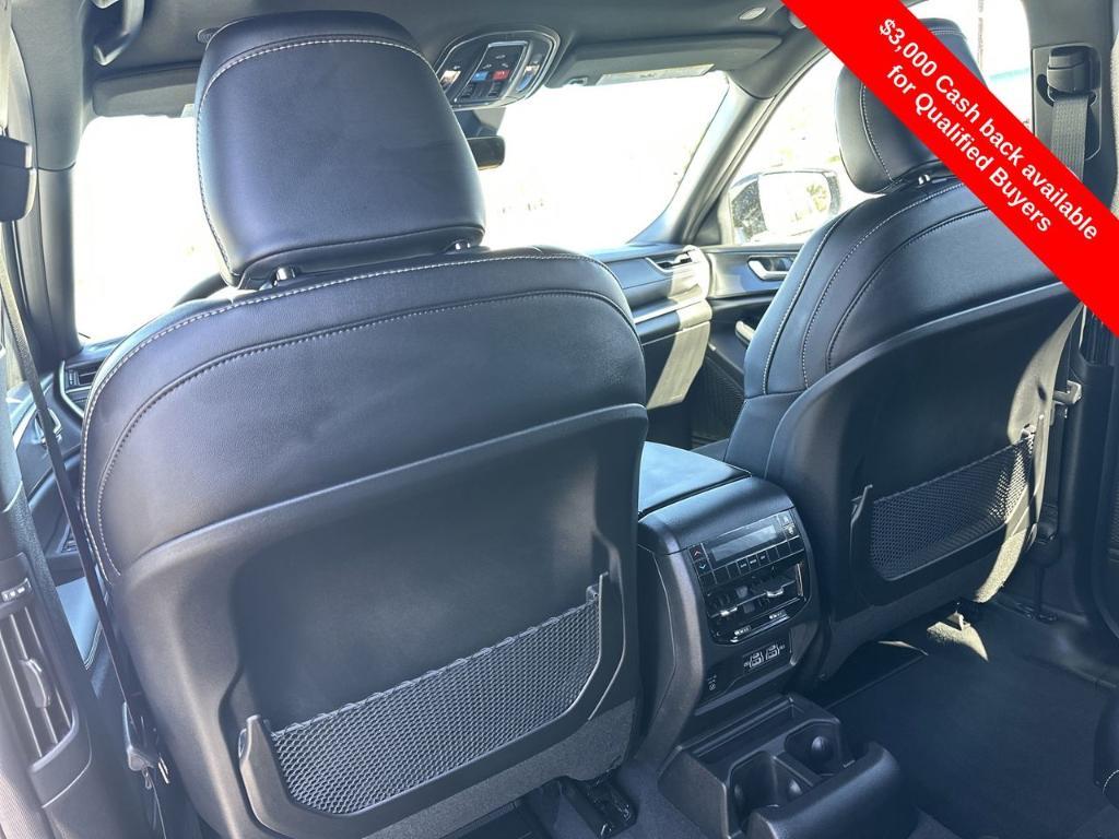 new 2025 Jeep Grand Cherokee L car, priced at $39,459