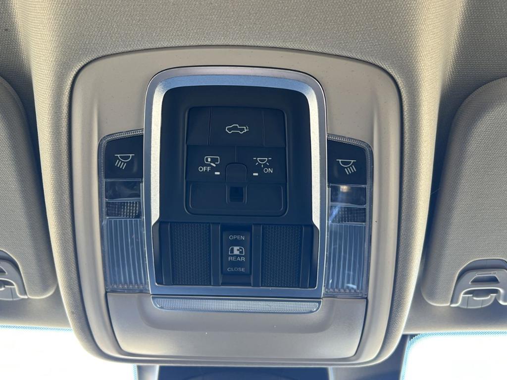 used 2022 Ram 1500 car, priced at $40,000