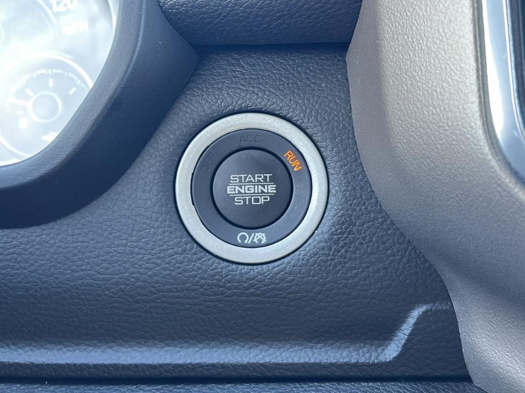 used 2022 Ram 1500 car, priced at $40,000