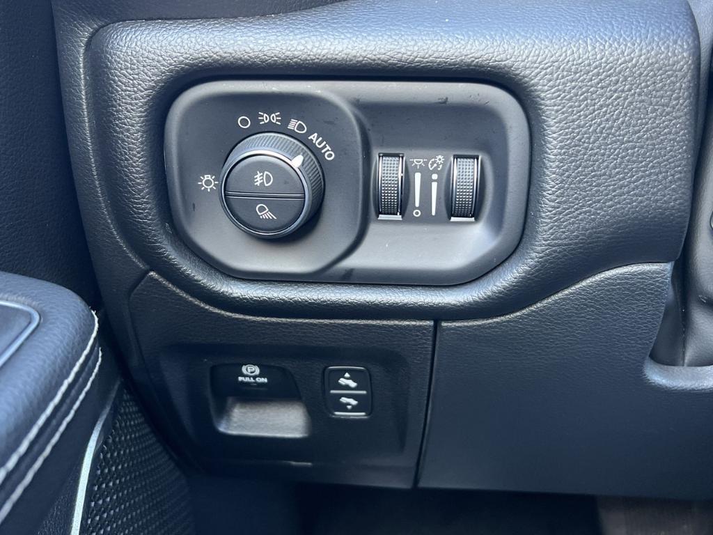 used 2022 Ram 1500 car, priced at $40,000