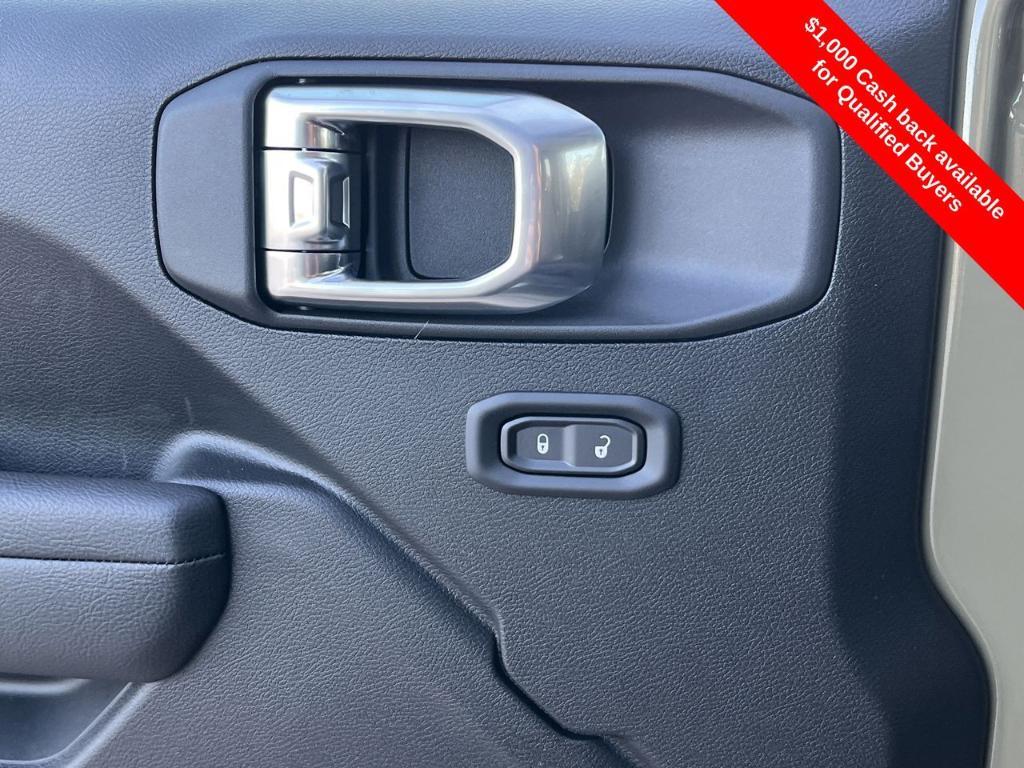 new 2026 Jeep Wrangler car, priced at $38,372