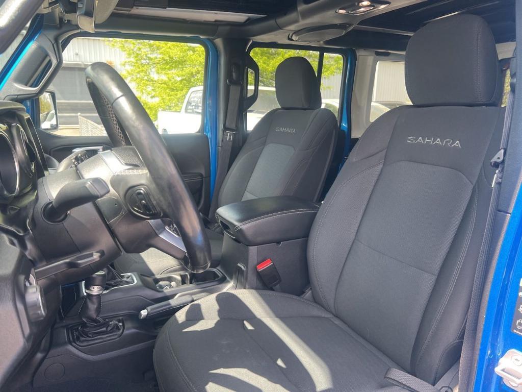 used 2022 Jeep Wrangler Unlimited car, priced at $27,200