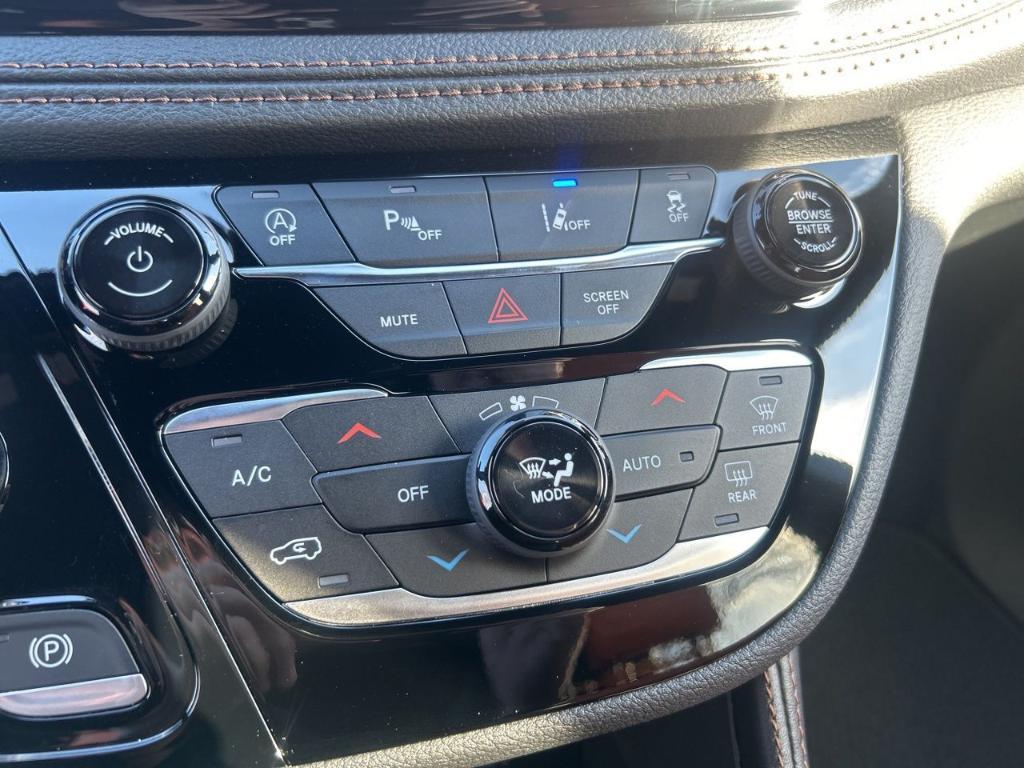 new 2026 Chrysler Pacifica car, priced at $52,252