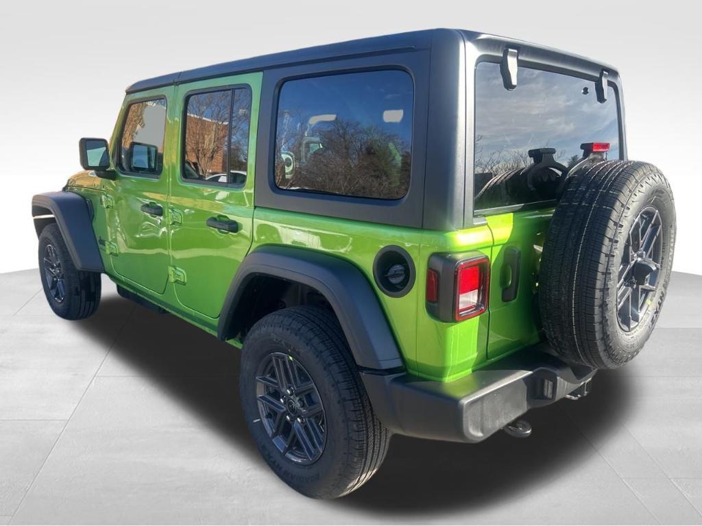 new 2026 Jeep Wrangler car, priced at $46,185