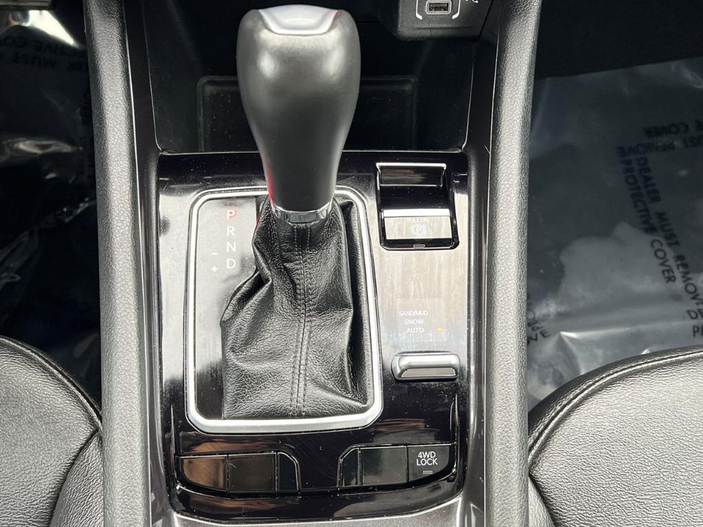 used 2024 Jeep Compass car, priced at $17,500