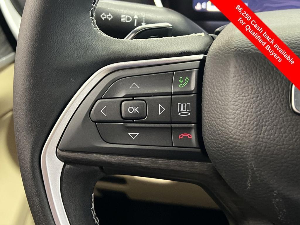 new 2025 Jeep Grand Cherokee car, priced at $44,710