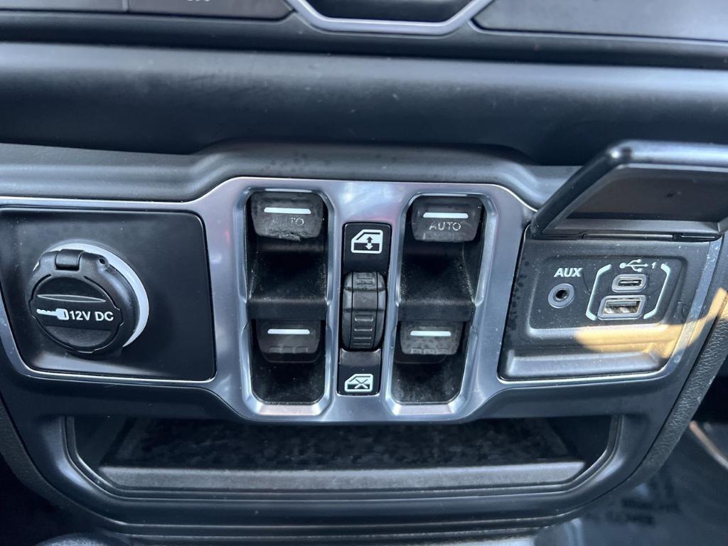 used 2019 Jeep Wrangler Unlimited car, priced at $22,900