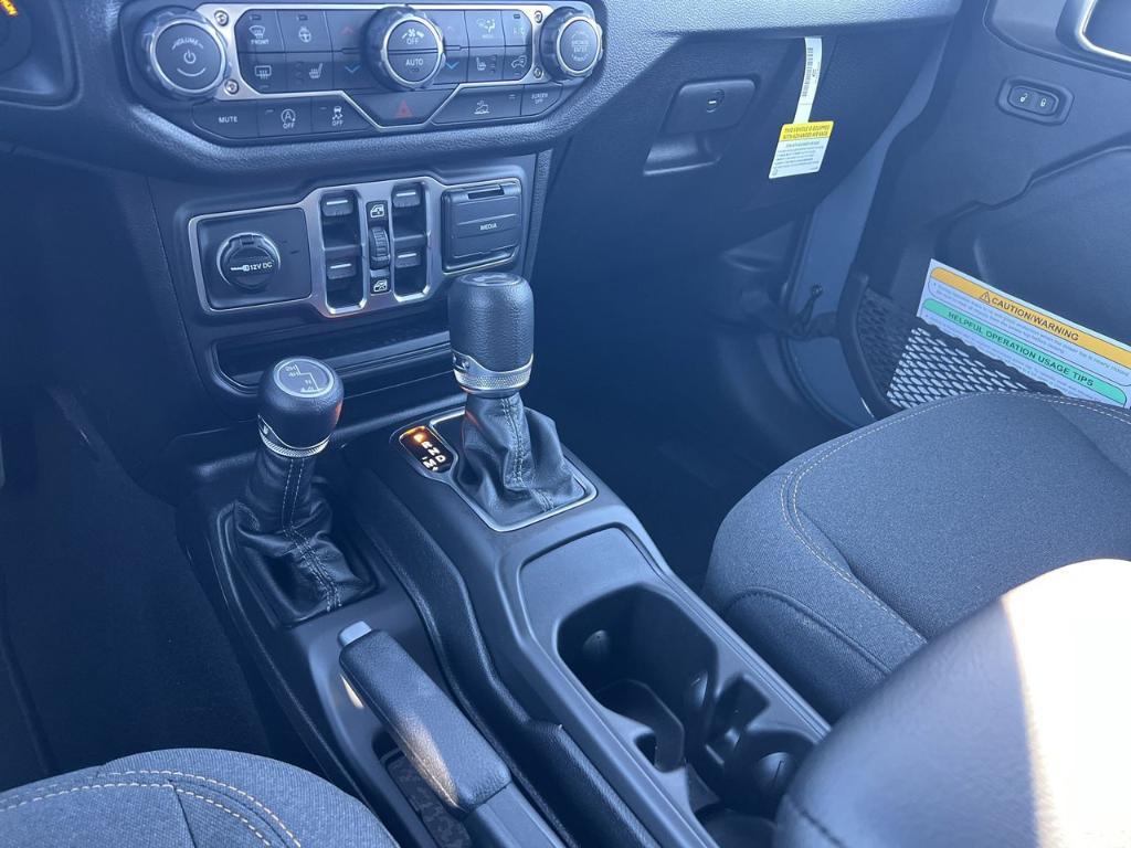 new 2026 Jeep Wrangler car, priced at $46,813