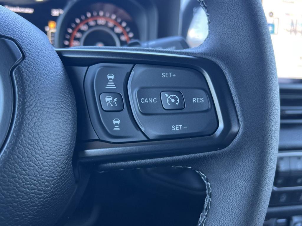 new 2026 Jeep Wrangler car, priced at $46,813