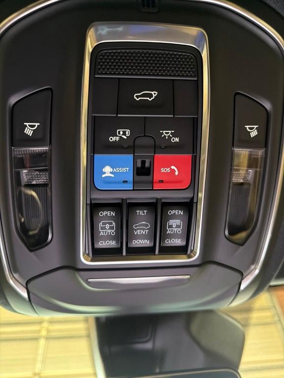 new 2026 Jeep Grand Cherokee L car, priced at $49,676