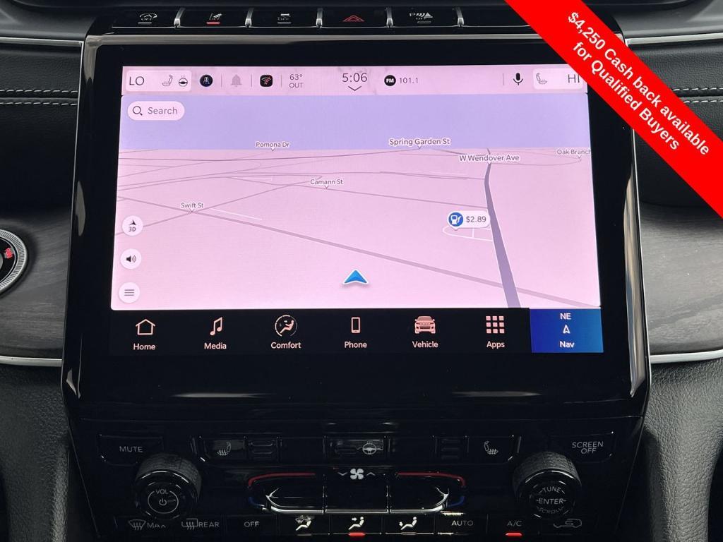 new 2025 Jeep Grand Cherokee car, priced at $42,108