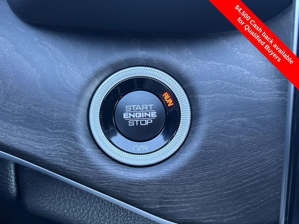 new 2025 Jeep Grand Cherokee L car, priced at $46,757