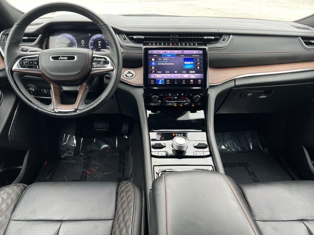 used 2025 Jeep Grand Cherokee car, priced at $46,500