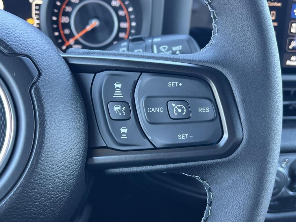 new 2026 Jeep Wrangler car, priced at $52,321