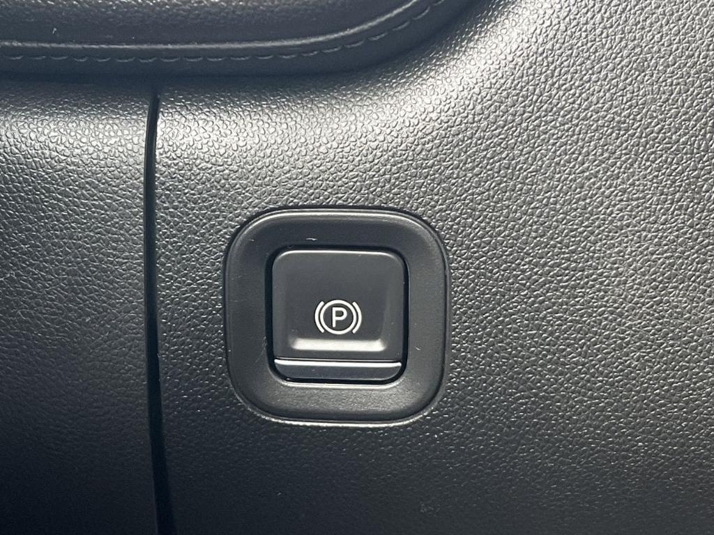 used 2019 Chevrolet Silverado 1500 car, priced at $32,700