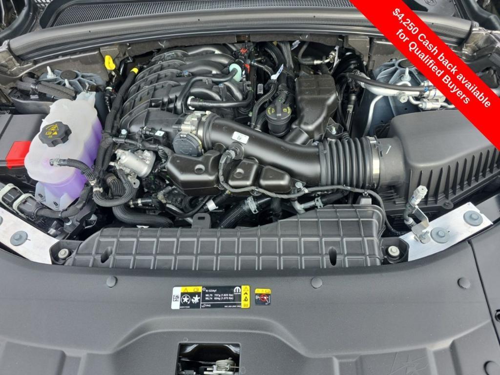 new 2025 Jeep Grand Cherokee car, priced at $45,541