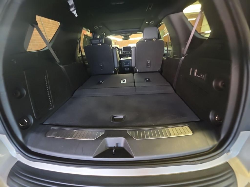 used 2023 Chevrolet Tahoe car, priced at $49,553