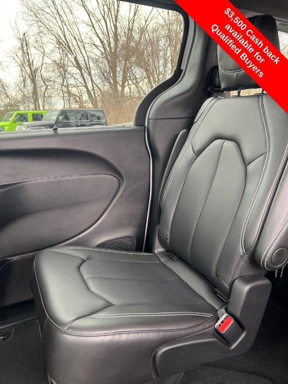 new 2026 Chrysler Pacifica car, priced at $43,563