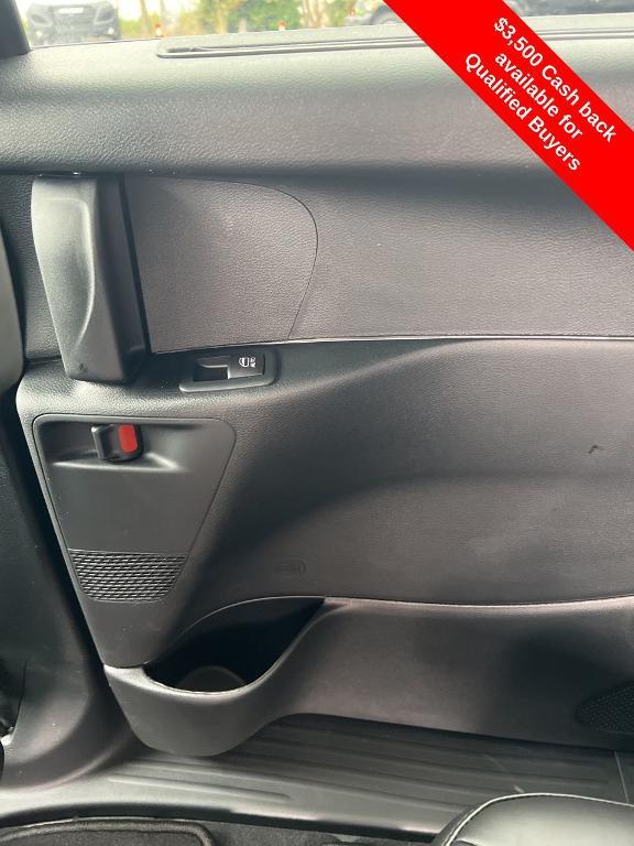 new 2026 Chrysler Pacifica car, priced at $43,563