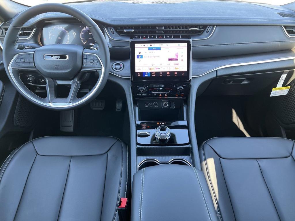 new 2025 Jeep Grand Cherokee L car, priced at $44,757