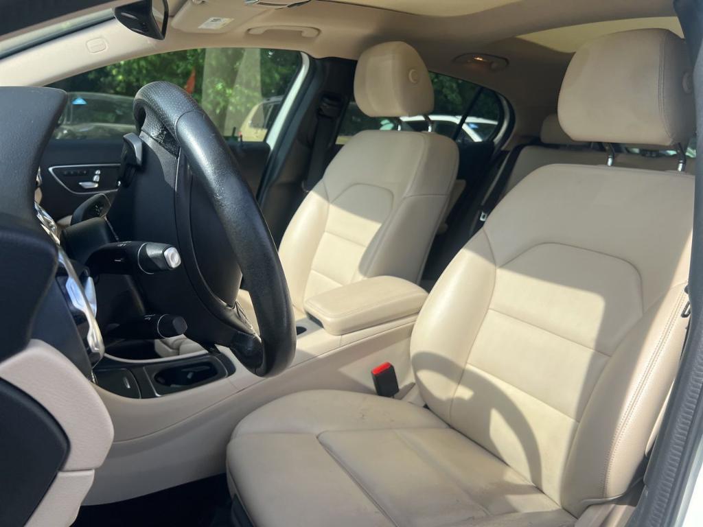 used 2018 Mercedes-Benz GLA 250 car, priced at $15,399