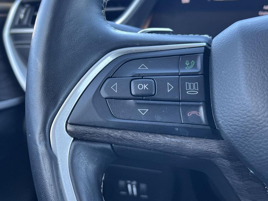 used 2021 Jeep Grand Cherokee L car, priced at $25,000